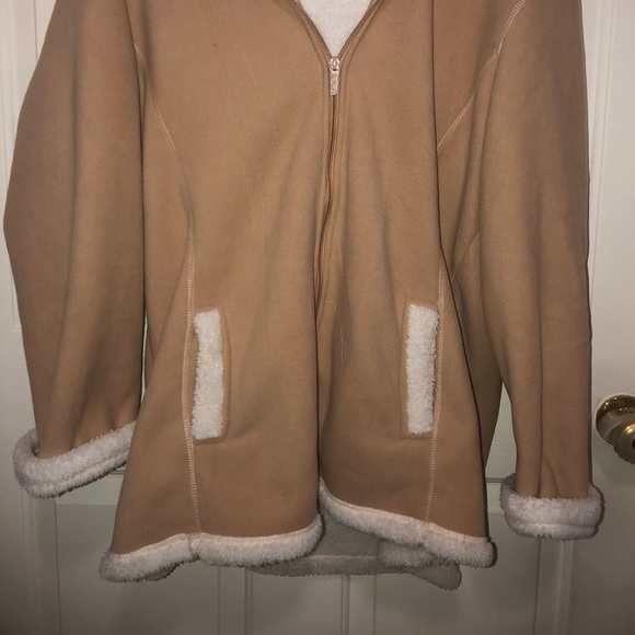 Totes Tan Zip Up Jacket! - Picture 2 of 4